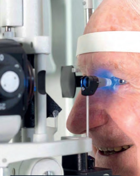 Medição da pressão intraocular em equipamento oftalmológico